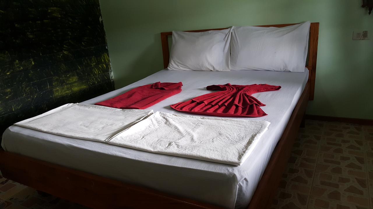 Golden Hill Bungalows Hotel Krabi ภายนอก รูปภาพ